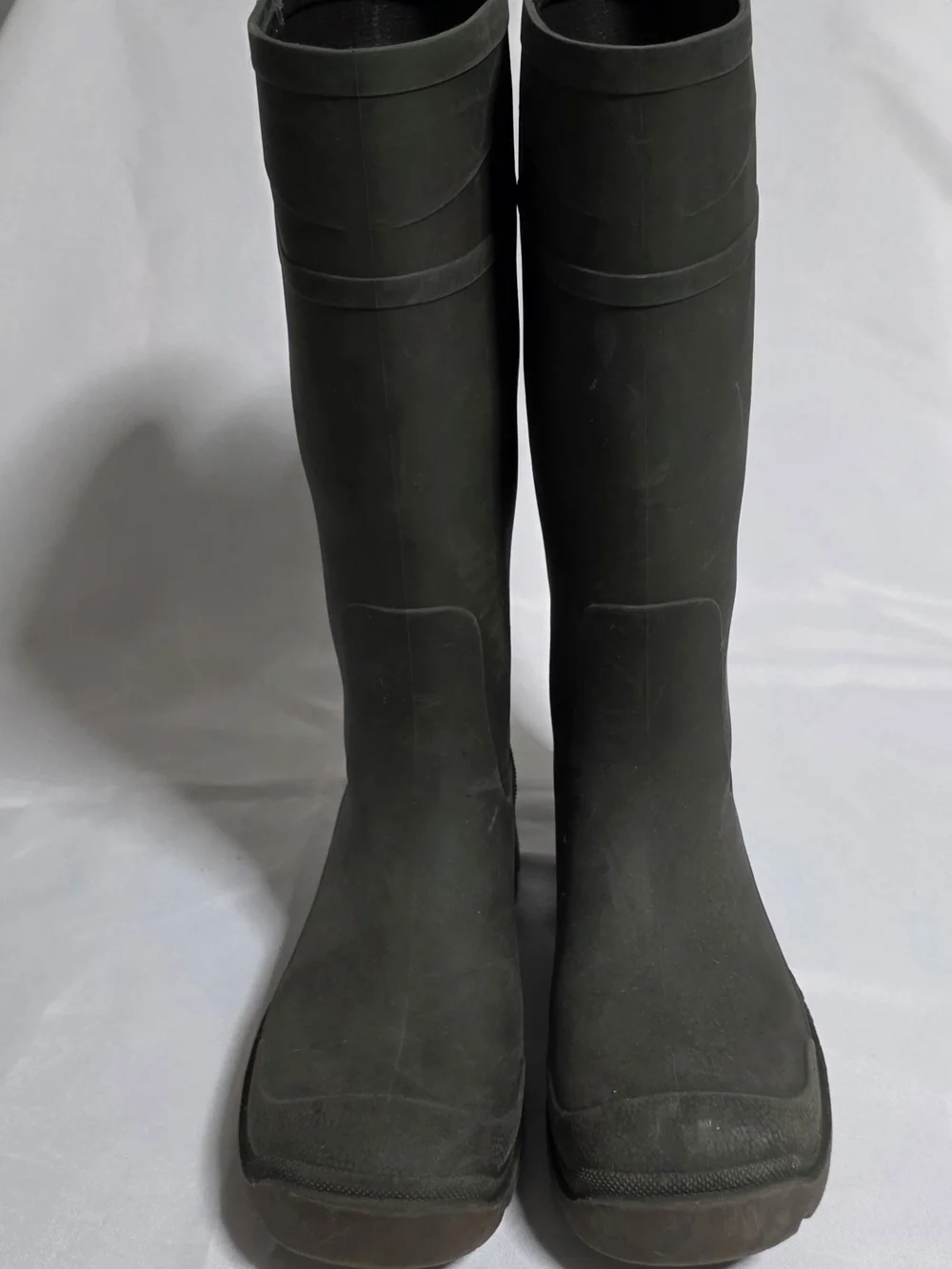 Unisex Waterproof  Tall Rubber Rain & Mud Boots